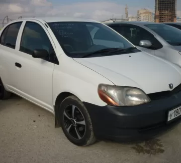 Купить Toyota Platz 1000 см3 АКПП (70 л.с.) Бензиновый в Новороссийск: цвет белый Седан 2000 года по цене 225000 рублей, объявление №377 на сайте Авторынок23