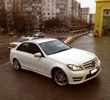 Купить Mercedes-Benz C 180 1800 см3 АКПП (156 л.с.) Бензиновый в Новороссийск: цвет белый Седан 2013 года по цене 1350000 рублей, объявление №756 на сайте Авторынок23