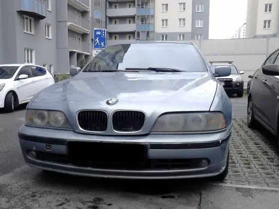 Купить BMW 528 2800 см3 АКПП (193 л.с.) Бензин инжектор в Новороссийск: цвет Серебряный Седан 1999 года по цене 290000 рублей, объявление №20521 на сайте Авторынок23