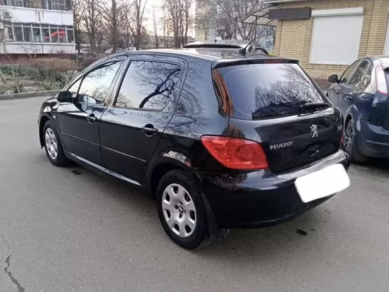 Купить Peugeot 307 1600 см3 МКПП (109 л.с.) Бензин инжектор в Абинск: цвет Черный Хетчбэк 2006 года по цене 230000 рублей, объявление №21369 на сайте Авторынок23