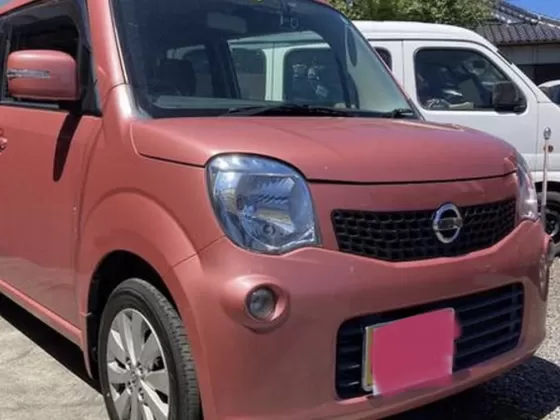 Купить Nissan Moca 800 см3 АКПП (52 л.с.) Бензин инжектор в Славянск на Кубани: цвет Розовый Хетчбэк 2014 года по цене 585000 рублей, объявление №22337 на сайте Авторынок23