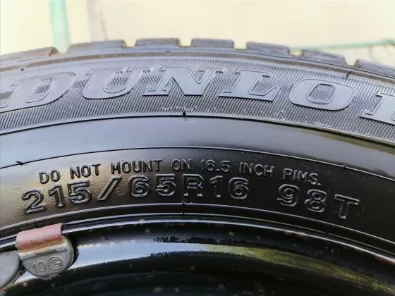 В сборе Dunlop winter maxx 215/65/R16 