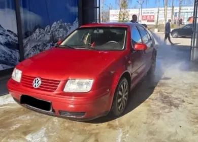 Купить Volkswagen Jetta 1800 см3 АКПП (180 л.с.) Бензин турбонаддув в Кореновск: цвет Красный Седан 2001 года по цене 300000 рублей, объявление №27307 на сайте Авторынок23