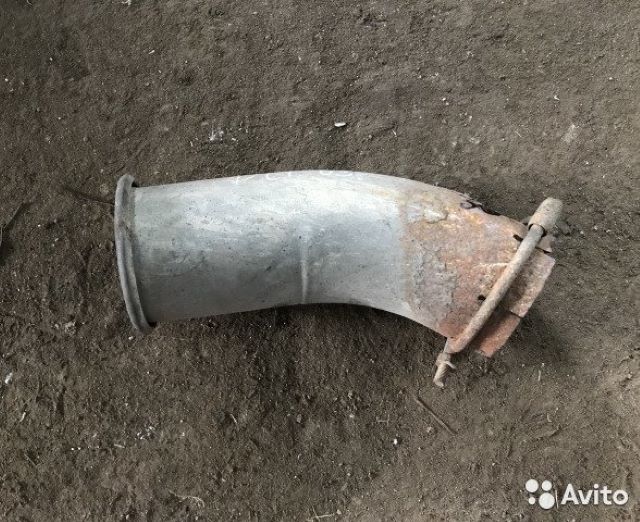 Труба глушителя рено. Выхлопная система Рено премиум 420 DCI. Труба выхлопная Рено премиум 420. Труба глушителя Рено премиум DCI 420. Глушитель Рено премиум DCI.