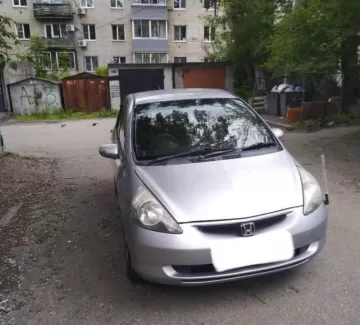 Купить Honda Fit 1300 см3 CVT (86 л.с.) Бензин инжектор в Казанская: цвет Серый Хетчбэк 2001 года по цене 195000 рублей, объявление №21891 на сайте Авторынок23