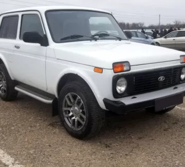 Купить ВАЗ (LADA) ВАЗ 21214 (Niva) 1700 см3 МКПП (80 л.с.) Бензин инжектор в Краснодар: цвет белый Внедорожник 2011 года по цене 300000 рублей, объявление №3428 на сайте Авторынок23 Купить ВАЗ (LADA) ВАЗ 21214 (Niva) 1700 см3 МКПП (80 л.с.) Бензин инжектор в Краснодар: цвет белый Внедорожник 2011 года по цене 300000 рублей, объявление №3428 на сайте Авторынок23