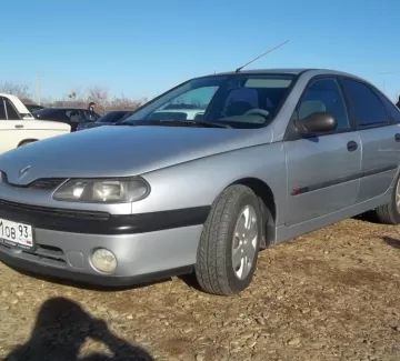 Купить Renault Laguna 1600 см3 МКПП (107 л.с.) Бензин инжектор в ст. Тбилисская: цвет серебро Седан 1999 года по цене 190000 рублей, объявление №2840 на сайте Авторынок23