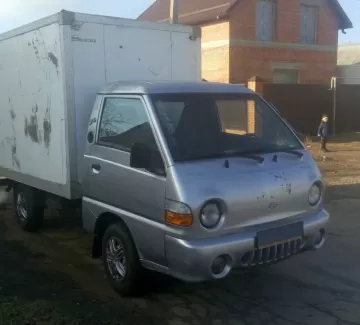 Купить Hyundai Porter 2500 см3 МКПП (80 л.с.) Дизель турбонаддув в Армавир: цвет серебро Фургон 2011 года по цене 450000 рублей, объявление №5451 на сайте Авторынок23