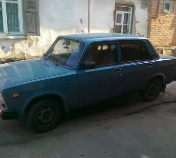 Купить ВАЗ (LADA) 2107 '2005 МКПП (1600/75 л.с.) Бензин карбюратор Краснодар цвет Серо-синий Седан по цене 150000 рублей, объявление №381 на сайте Авторынок23