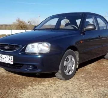 Купить Hyundai Accent 1600 см3 МКПП (102 л.с.) Бензин инжектор в Кропоткин: цвет мурена Седан 2011 года по цене 345000 рублей, объявление №5269 на сайте Авторынок23