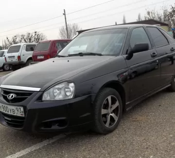 Купить ВАЗ (LADA) Priora 1600 см3 МКПП (98 л.с.) Бензин инжектор в Кропоткин: цвет Черный Хетчбэк 2009 года по цене 220000 рублей, объявление №2762 на сайте Авторынок23