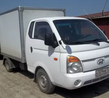 Купить Hyundai Porter 2500 см3 МКПП (90 л.с.) Дизель турбонаддув в Кропоткин: цвет белый Фургон 2009 года по цене 500000 рублей, объявление №4608 на сайте Авторынок23