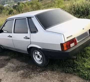 Купить ВАЗ (LADA) 21099 1500 см3 МКПП (78 л.с.) Бензин инжектор в Староминская : цвет Серебристый Седан 2003 года по цене 188000 рублей, объявление №20184 на сайте Авторынок23 Купить ВАЗ (LADA) 21099 1500 см3 МКПП (78 л.с.) Бензин инжектор в Староминская : цвет Серебристый Седан 2003 года по цене 188000 рублей, объявление №20184 на сайте Авторынок23