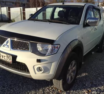 Купить Mitsubishi L200 2500 см3 МКПП (136 л.с.) Дизель турбонаддув в Новороссийск: цвет белый Пикап 2011 года по цене 1000000 рублей, объявление №562 на сайте Авторынок23 Купить Mitsubishi L200 2500 см3 МКПП (136 л.с.) Дизель турбонаддув в Новороссийск: цвет белый Пикап 2011 года по цене 1000000 рублей, объявление №562 на сайте Авторынок23