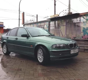 Купить BMW 3 1900 см3 МКПП (105 л.с.) Бензин инжектор в Новоросийск: цвет зеленый Седан 2000 года по цене 300000 рублей, объявление №642 на сайте Авторынок23