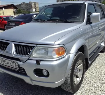 Купить Mitsubishi Pajero Sport 3000 см3 АКПП (222 л.с.) Бензин инжектор в Новороссийск: цвет серебро Внедорожник 2006 года по цене 675000 рублей, объявление №1449 на сайте Авторынок23