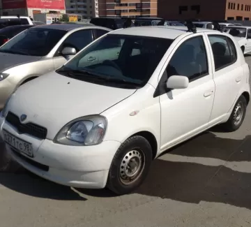 Купить Toyota Vitz 1000 см3 АКПП (70 л.с.) Бензин инжектор в Новороссийск: цвет белый Хетчбэк 2001 года по цене 165000 рублей, объявление №1849 на сайте Авторынок23