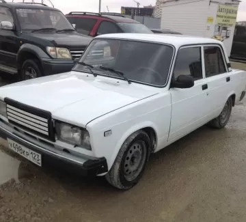 Купить ВАЗ (LADA) 2107 1600 см3 МКПП (98 л.с.) Бензин инжектор в Новороссийск: цвет белый Седан 2009 года по цене 107000 рублей, объявление №790 на сайте Авторынок23 Купить ВАЗ (LADA) 2107 1600 см3 МКПП (98 л.с.) Бензин инжектор в Новороссийск: цвет белый Седан 2009 года по цене 107000 рублей, объявление №790 на сайте Авторынок23