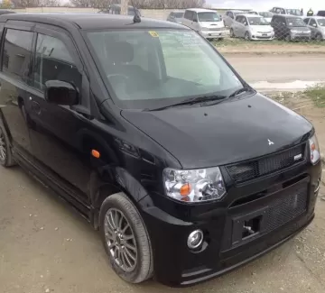 Купить Mitsubishi ЕK-Sport 700 см3 АКПП (64 л.с.) Бензиновый в Новороссийск: цвет черный Минивэн 2010 года по цене 305000 рублей, объявление №1076 на сайте Авторынок23