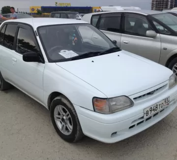 Купить Toyota Starlet 1300 см3 АКПП (82 л.с.) Бензин инжектор в Новороссийск: цвет белый Хетчбэк 1994 года по цене 123000 рублей, объявление №1519 на сайте Авторынок23