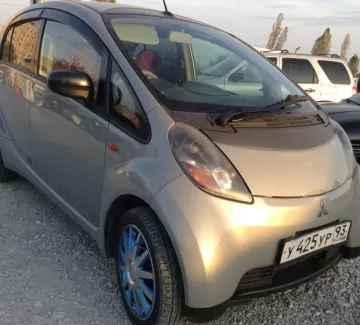 Купить Mitsubishi i-MiEV 700 см3 АКПП (64 л.с.) Бензин инжектор в Новороссийск: цвет серый Хетчбэк 2006 года по цене 265000 рублей, объявление №2136 на сайте Авторынок23