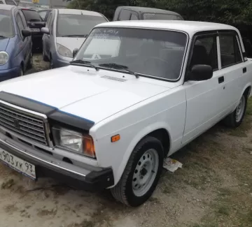 Купить ВАЗ (LADA) 2107 1600 см3 МКПП (73 л.с.) Бензин инжектор в Новороссийск: цвет белый Седан 2009 года по цене 105000 рублей, объявление №1291 на сайте Авторынок23 Купить ВАЗ (LADA) 2107 1600 см3 МКПП (73 л.с.) Бензин инжектор в Новороссийск: цвет белый Седан 2009 года по цене 105000 рублей, объявление №1291 на сайте Авторынок23