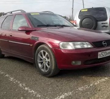 Купить Opel Vectra 1800 см3 МКПП (116 л.с.) Бензин инжектор в Армавир: цвет вишня Универсал 1998 года по цене 190000 рублей, объявление №2647 на сайте Авторынок23