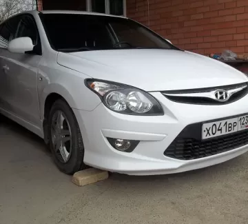 Купить Hyundai i 30 1600 см3 МКПП (122 л.с.) Бензин инжектор в Кропоткин: цвет белый Хетчбэк 2010 года по цене 400000 рублей, объявление №3898 на сайте Авторынок23