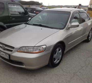 Купить Honda Accord 2300 см3 АКПП (235 л.с.) Бензин инжектор в Новороссийск: цвет Серебристый металлик Седан 1999 года по цене 235000 рублей, объявление №1405 на сайте Авторынок23 Купить Honda Accord 2300 см3 АКПП (235 л.с.) Бензин инжектор в Новороссийск: цвет Серебристый металлик Седан 1999 года по цене 235000 рублей, объявление №1405 на сайте Авторынок23