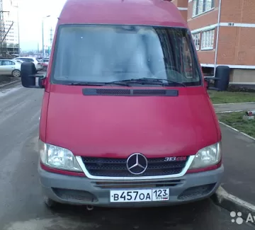 Купить Mercedes-Benz Sprinter 2200 см3 МКПП (82 л.с.) Дизельный в Краснодар: цвет красный Фургон 2003 года по цене 430000 рублей, объявление №5138 на сайте Авторынок23