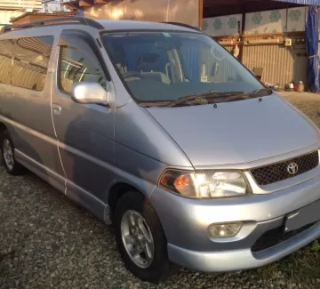 Купить Toyota Hiace Regius 3000 см3 АКПП (136 л.с.) Дизель в п.Яблоновский: цвет серебро Микроавтобус 1998 года по цене 465000 рублей, объявление №2696 на сайте Авторынок23