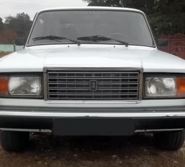 Купить ВАЗ (LADA) 21074 1600 см3 МКПП (75 л.с.) Бензин карбюратор в Кропоткин: цвет белый Седан 2007 года по цене 120000 рублей, объявление №2649 на сайте Авторынок23 Купить ВАЗ (LADA) 21074 1600 см3 МКПП (75 л.с.) Бензин карбюратор в Кропоткин: цвет белый Седан 2007 года по цене 120000 рублей, объявление №2649 на сайте Авторынок23