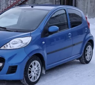 Купить Peugeot 107 1000 см3 АКПП (68 л.с.) Бензин инжектор в Курчанская : цвет Синий Хетчбэк 2011 года по цене 285000 рублей, объявление №24085 на сайте Авторынок23 Купить Peugeot 107 1000 см3 АКПП (68 л.с.) Бензин инжектор в Курчанская : цвет Синий Хетчбэк 2011 года по цене 285000 рублей, объявление №24085 на сайте Авторынок23