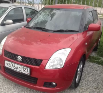 Купить Suzuki Swift 1500 см3 АКПП (102 л.с.) Бензин инжектор в Новороссийск: цвет красный Хетчбэк 2005 года по цене 270000 рублей, объявление №1151 на сайте Авторынок23