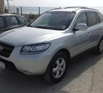 Купить Hyundai Santa Fe 2700 см3 АКПП (173 л.с.) Бензиновый в Новороссийск: цвет серебро Внедорожник 2008 года по цене 740000 рублей, объявление №1112 на сайте Авторынок23 Купить Hyundai Santa Fe 2700 см3 АКПП (173 л.с.) Бензиновый в Новороссийск: цвет серебро Внедорожник 2008 года по цене 740000 рублей, объявление №1112 на сайте Авторынок23