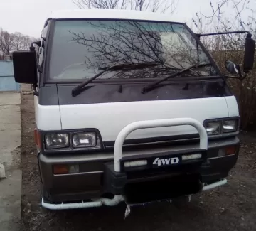 Купить Mitsubishi Delica 2800 см3 АКПП (140 л.с.) Дизельный в Староминская : цвет Белый Минивэн 1992 года по цене 330000 рублей, объявление №21043 на сайте Авторынок23