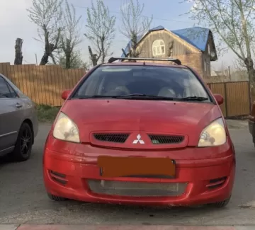 Купить Mitsubishi Colt 1363 см3 CVT (90 л.с.) Бензин карбюратор в Северская: цвет Красный Хетчбэк 2003 года по цене 480000 рублей, объявление №24986 на сайте Авторынок23