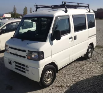 Купить Mitsubishi Minicab 700 см3 АКПП (48 л.с.) Бензин инжектор в Новороссийск: цвет белый Микроавтобус 2010 года по цене 265000 рублей, объявление №2100 на сайте Авторынок23