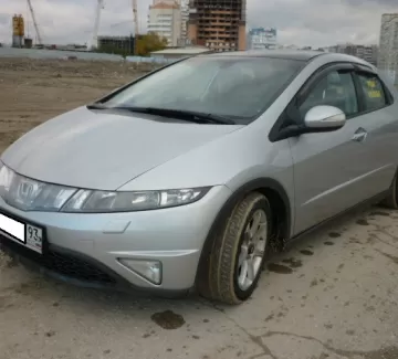 Купить Honda Civic 1800 см3 АКПП (137 л.с.) Бензиновый в Абинск: цвет серый Хетчбэк 2008 года по цене 480000 рублей, объявление №257 на сайте Авторынок23