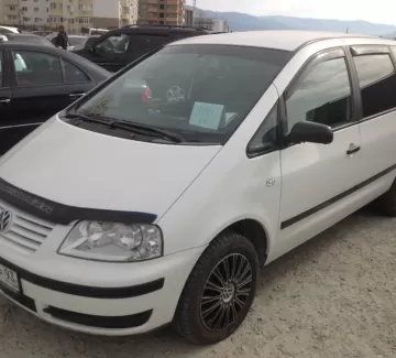 Купить Volkswagen Sharan 1900 см3 МКПП (115 л.с.) Дизель турбонаддув в Новороссийск: цвет белый Минивэн 2003 года по цене 410000 рублей, объявление №2319 на сайте Авторынок23 Купить Volkswagen Sharan 1900 см3 МКПП (115 л.с.) Дизель турбонаддув в Новороссийск: цвет белый Минивэн 2003 года по цене 410000 рублей, объявление №2319 на сайте Авторынок23