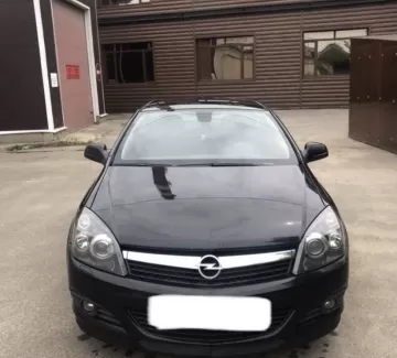 Купить Opel Astra 1600 см3 АКПП (115 л.с.) Бензин инжектор в Темрюк : цвет Черный Хетчбэк 2008 года по цене 210000 рублей, объявление №22178 на сайте Авторынок23