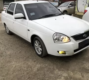 Купить ВАЗ (LADA) Priora 1600 см3 МКПП (106 л.с.) Бензин инжектор в Крымск: цвет Белый Седан 2014 года по цене 188000 рублей, объявление №20400 на сайте Авторынок23 Купить ВАЗ (LADA) Priora 1600 см3 МКПП (106 л.с.) Бензин инжектор в Крымск: цвет Белый Седан 2014 года по цене 188000 рублей, объявление №20400 на сайте Авторынок23