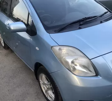 Купить Toyota Vitz 1000 см3 АКПП (68 л.с.) Бензин инжектор в Анапская: цвет Голубой Хетчбэк 2002 года по цене 290000 рублей, объявление №22340 на сайте Авторынок23