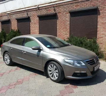 Купить Volkswagen Passat CC 1800 см3 АКПП (152 л.с.) Бензин турбонаддув в Краснодар: цвет Бежево-серый металлик Седан 2009 года по цене 750000 рублей, объявление №2465 на сайте Авторынок23