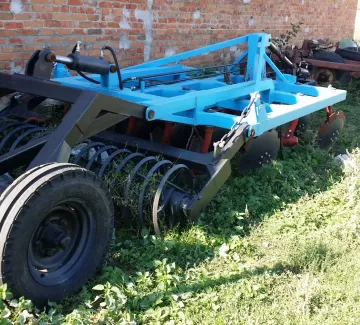 Купить Камаз Борона дисковая 2000 см3 МКПП (250 л.с.) Гибридный в тимашевск: цвет синий Шасси 2014 года по цене 300000 рублей, объявление №4900 на сайте Авторынок23