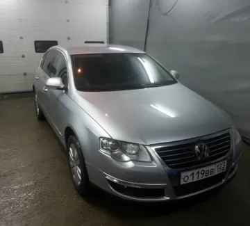 Купить Volkswagen Passat B6 1800 см3 АКПП (160 л.с.) Бензиновый в Брюховецкая: цвет серебристый Седан 2008 года по цене 600000 рублей, объявление №2770 на сайте Авторынок23