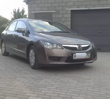 Купить Honda Civic 1800 см3 МКПП (140 л.с.) Бензиновый в краснодар: цвет серебристый металик Седан 2010 года по цене 600000 рублей, объявление №4452 на сайте Авторынок23