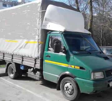 Купить IVECO дейли 3510 2500 см3 МКПП (100 л.с.) Дизельный в Краснодар: цвет зеленый Тент 1993 года по цене 290000 рублей, объявление №14727 на сайте Авторынок23
