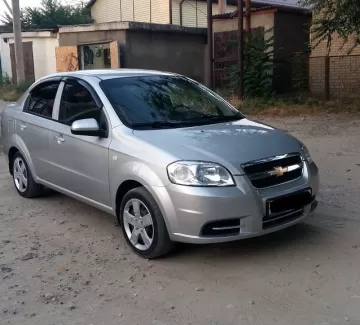 Купить Chevrolet Aveo 1400 см3 АКПП (94 л.с.) Бензиновый в Краснодар: цвет Серебристый Седан 2007 года по цене 315000 рублей, объявление №8734 на сайте Авторынок23