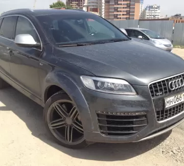 Купить Audi Q7 6000 см3 АКПП (500 л.с.) Дизель турбонаддув в Новороссийск: цвет серый Внедорожник 2009 года по цене 2200000 рублей, объявление №1454 на сайте Авторынок23